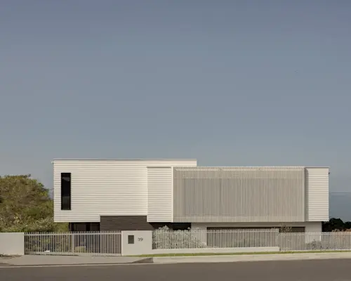 Modern coastal home from the XBeton licensed project inspiration collection